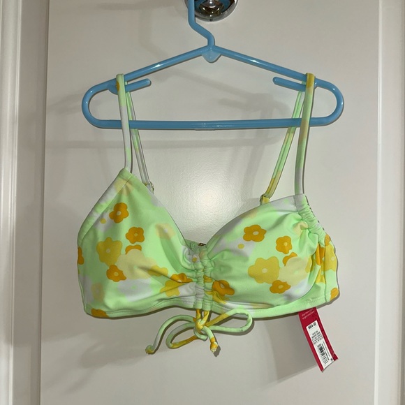 Xhilaration green tie front ruched floral bikini set, size M new with tags - Picture 2 of 8